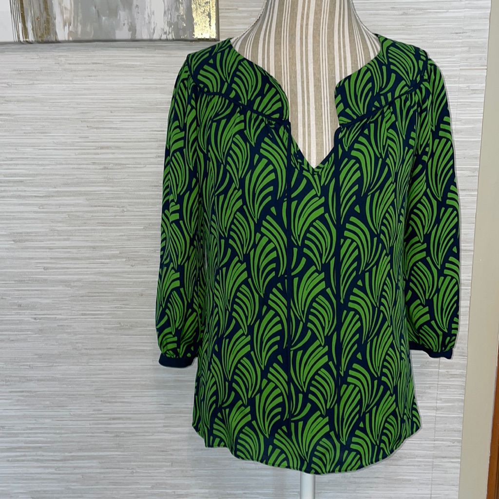 Vineyard Vines Silk Top